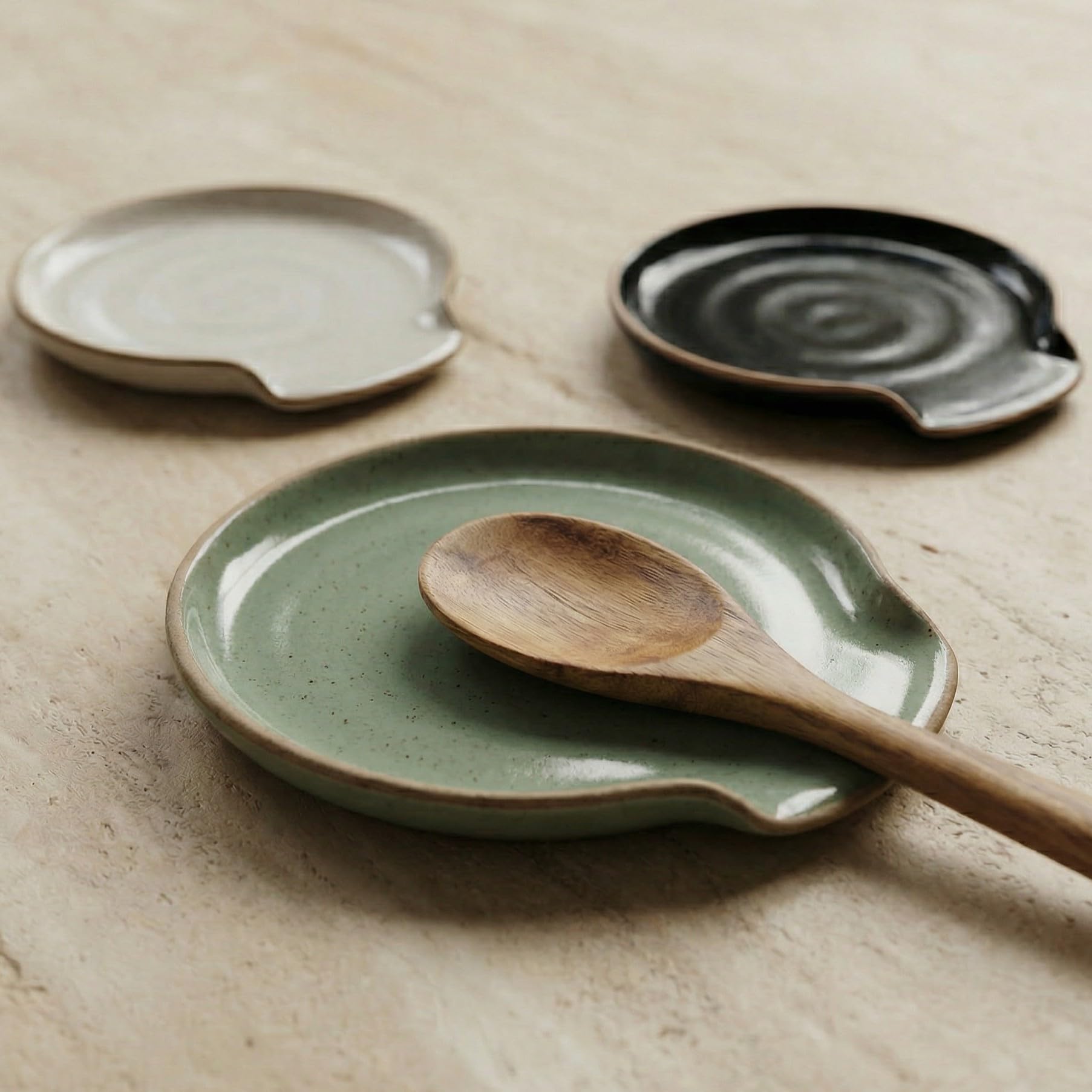 Beautiful Ceramic Spoon Rest for Stove Top - Perfectly Sized Spoon Holder for Your Kitchen Countertop - Easy to Clean and Dishwasher Safe, Perfect Addition to Any Kitchen Counter for Everyday Cooking