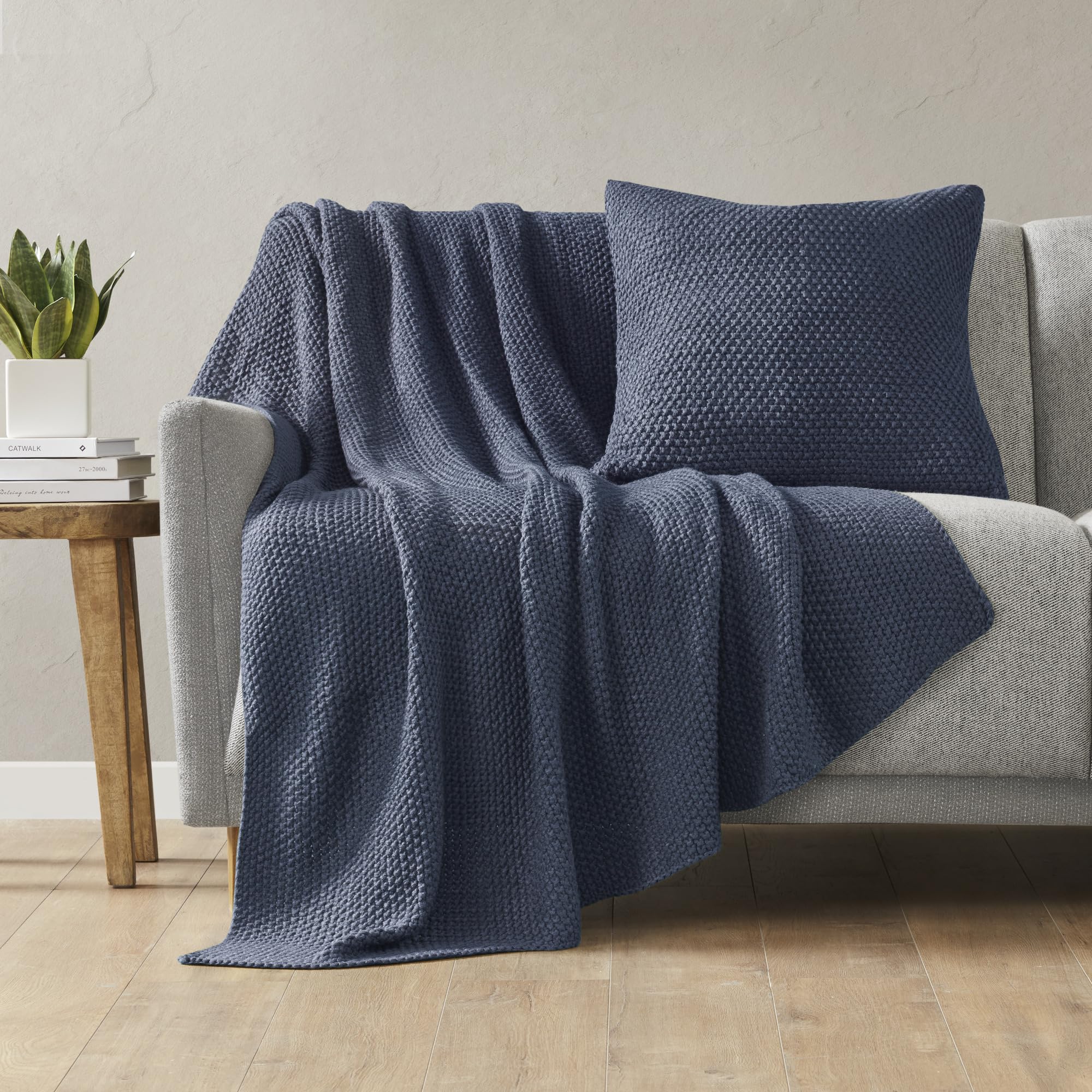 Blankets and Throw